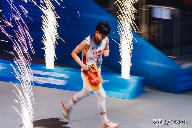 IM电竞官方入口-媒体人：杨力维这番言论无疑是有风险的 因为可能会动一些人的蛋糕